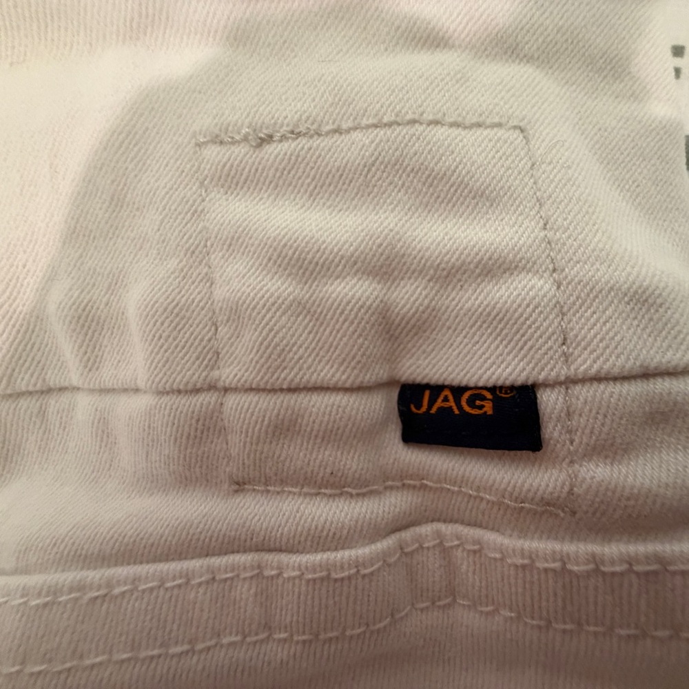 Jag Jeans - Pull On Sleek White Jeans, Size 10 - Picture 10 of 13